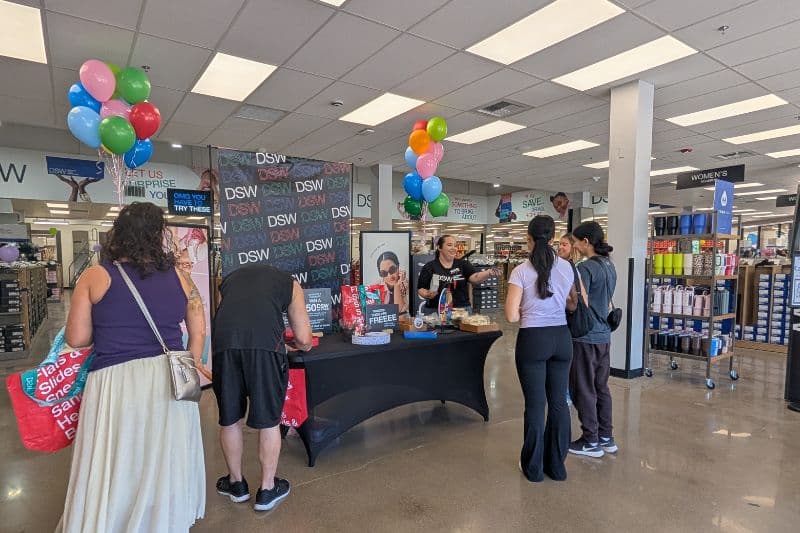 New shoe warehouse in Citrus Heights now open